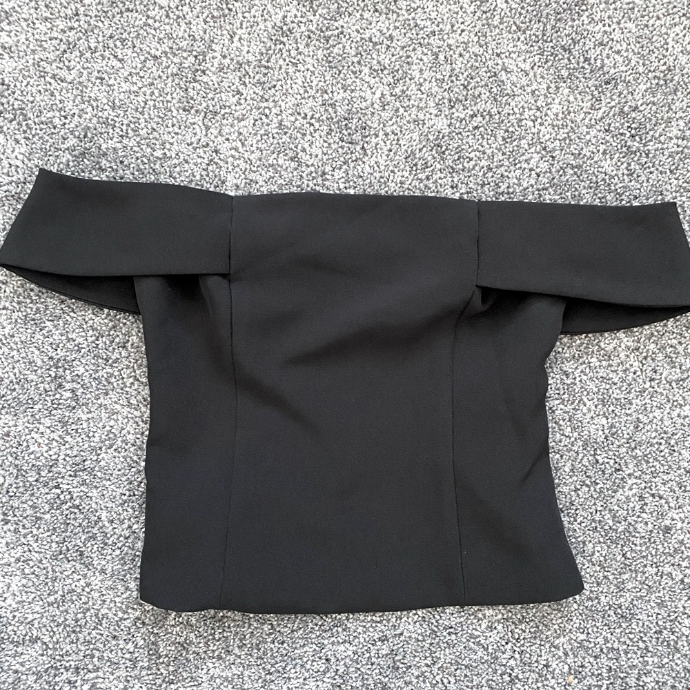 Black Off the Shoulder Crop Top